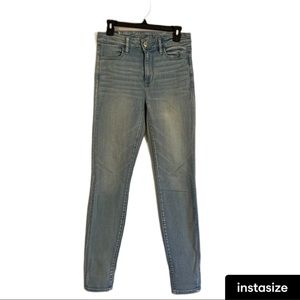 American Eagle Hi-Rise Jegging